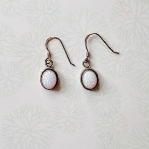 White Kyocera Opal sterling silver .925 earrings